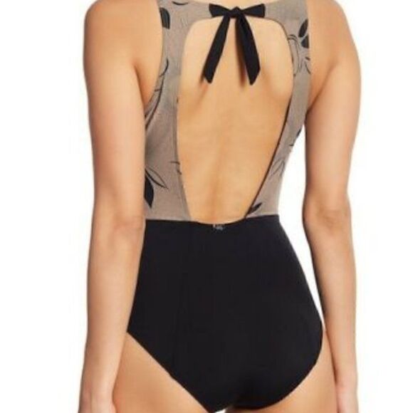 New Amoressa Holly One Piece Swimsuit 10 - Picture 3 of 3